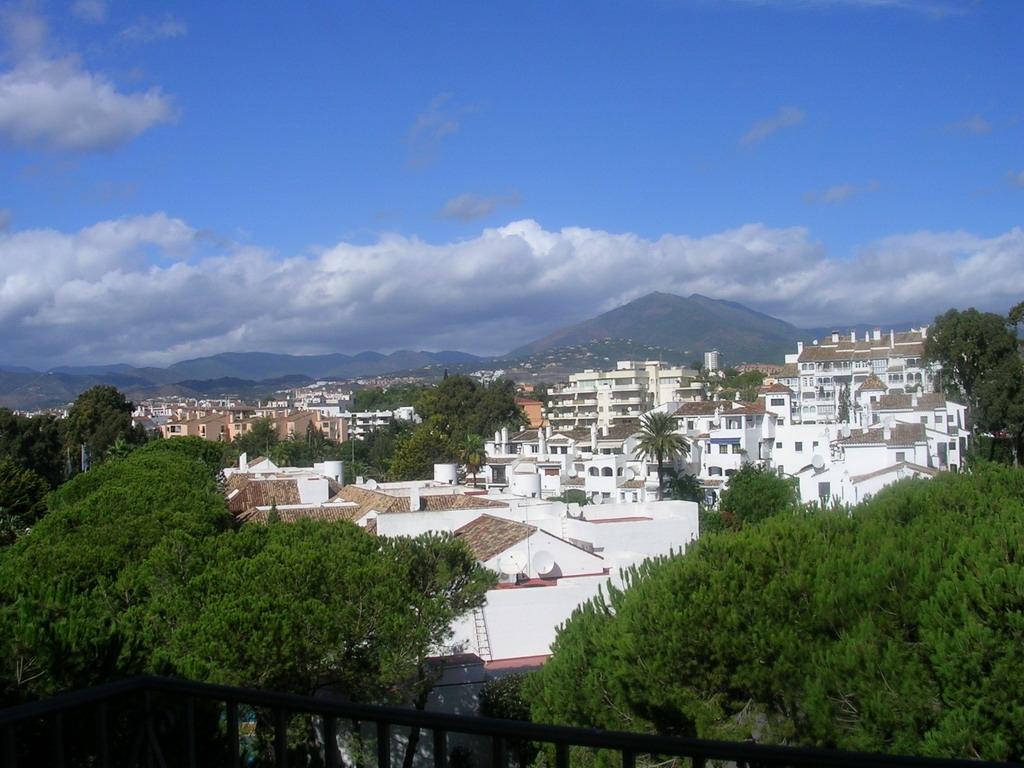 Pieni huoneisto loma Nueva Andalucía (Marbella)