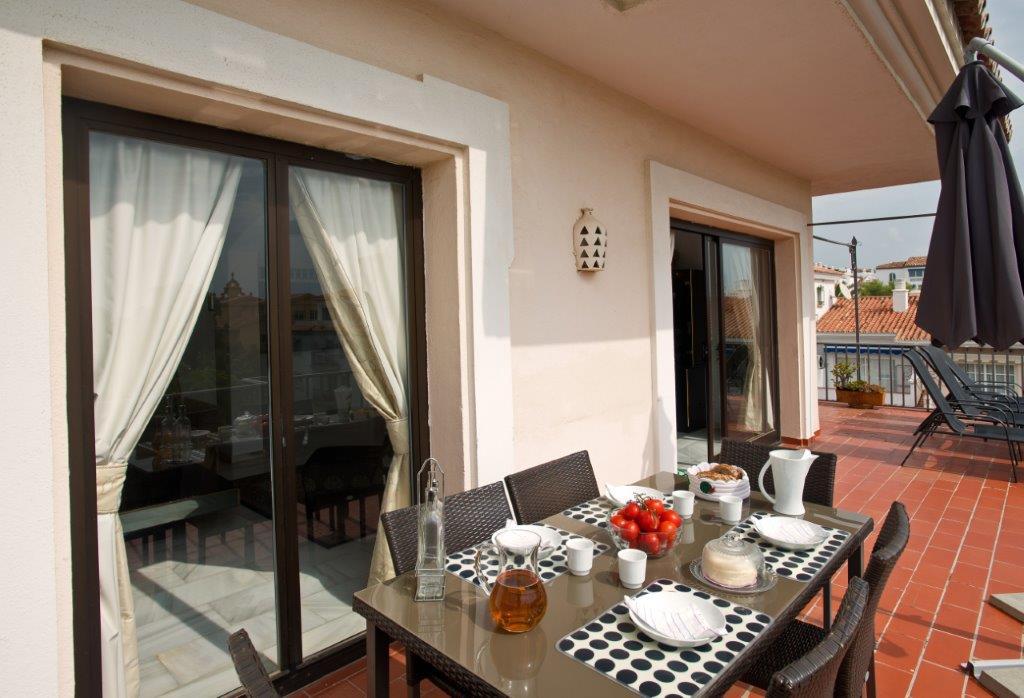 Apartamento en venta en Nueva Andalucía (Marbella)