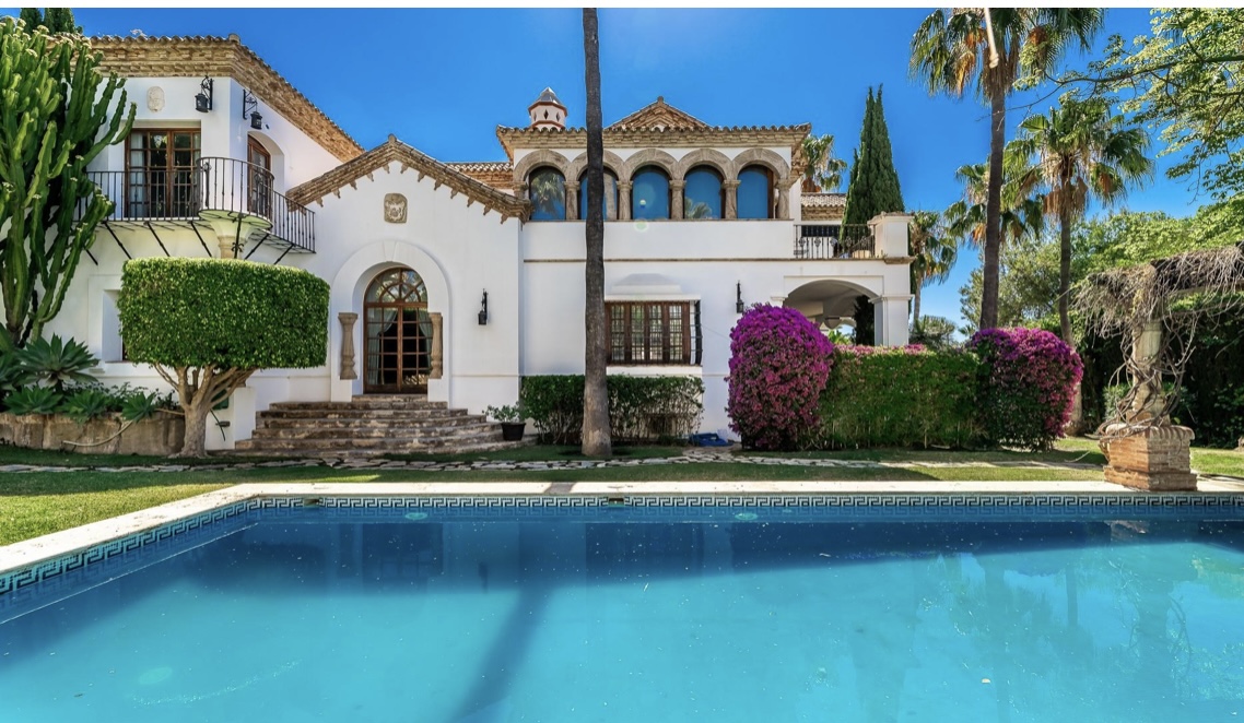 Villa hyra semesterbostad i Sierra Blanca (Marbella)