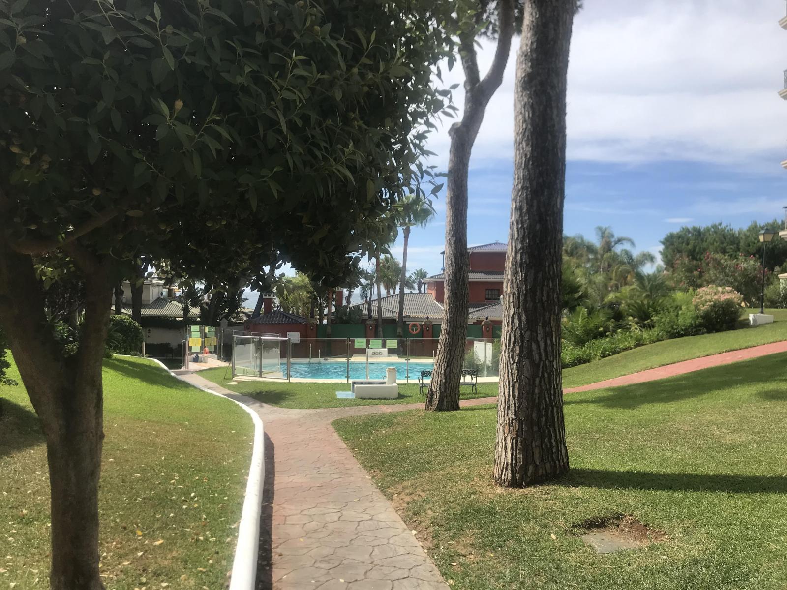 Apartment for holidays in Nueva Andalucía (Marbella)