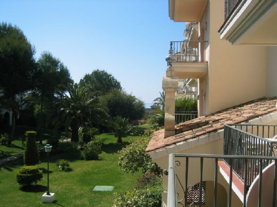 Apartment for holidays in Nueva Andalucía (Marbella)