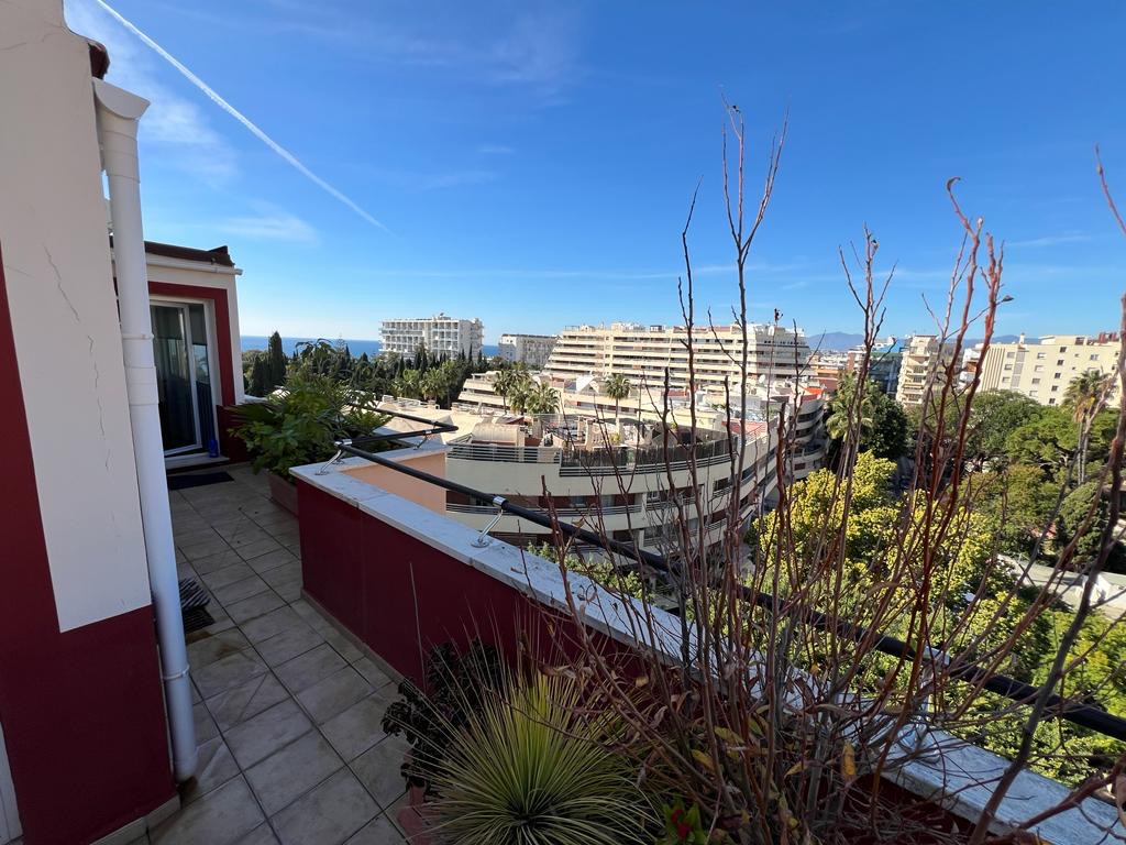 Penthouse zur miete in Marbella Pueblo