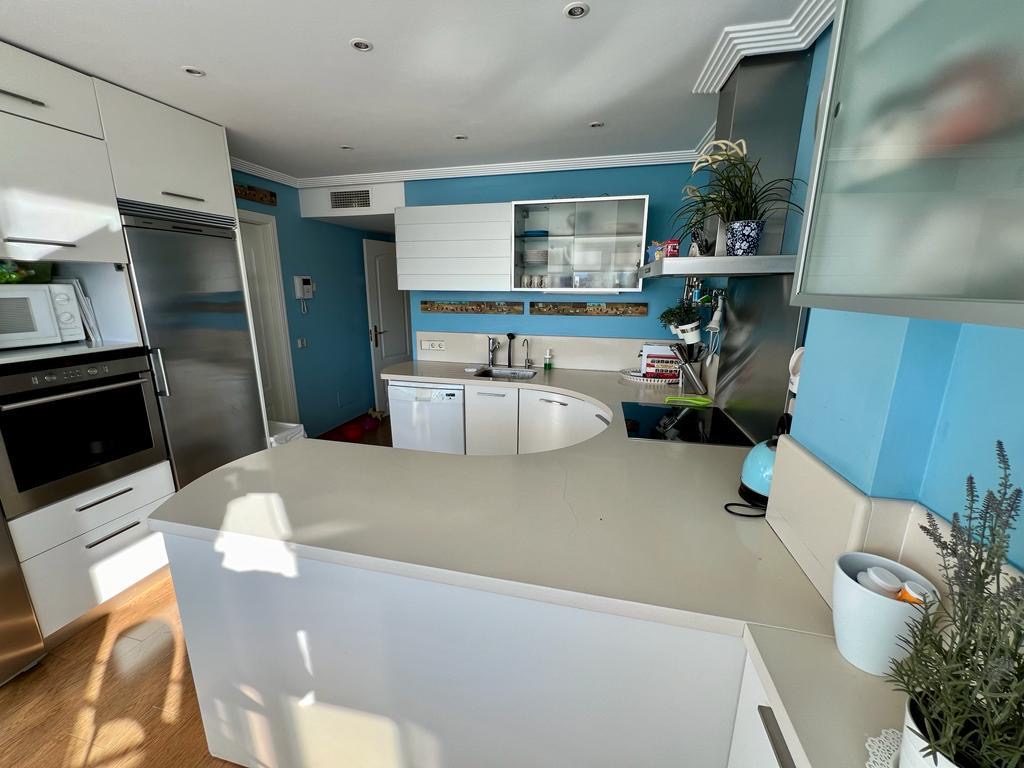 Penthouse zur miete in Marbella Pueblo