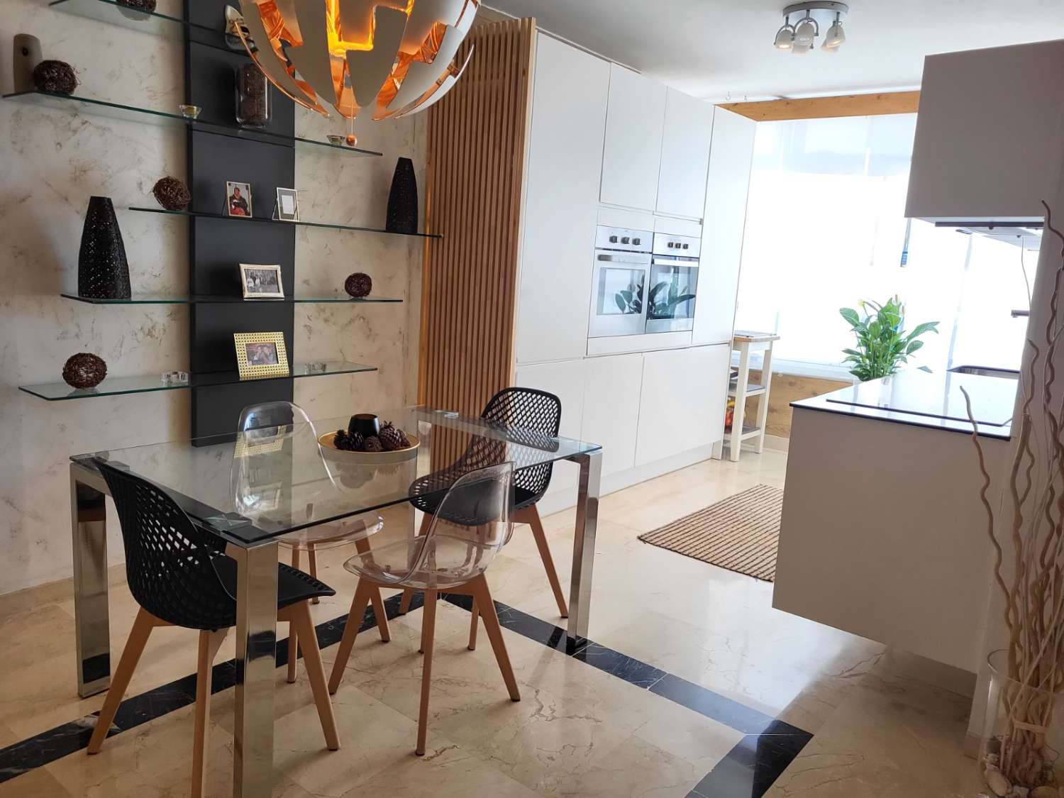 Apartment for sale in La Puya - La Ermita (Marbella)