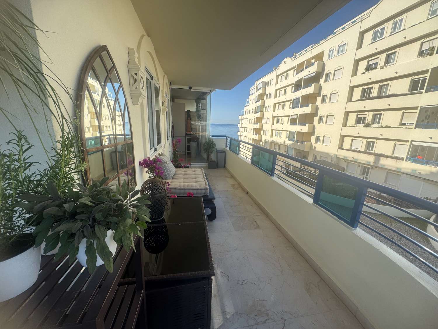 Apartment for sale in La Puya - La Ermita (Marbella)