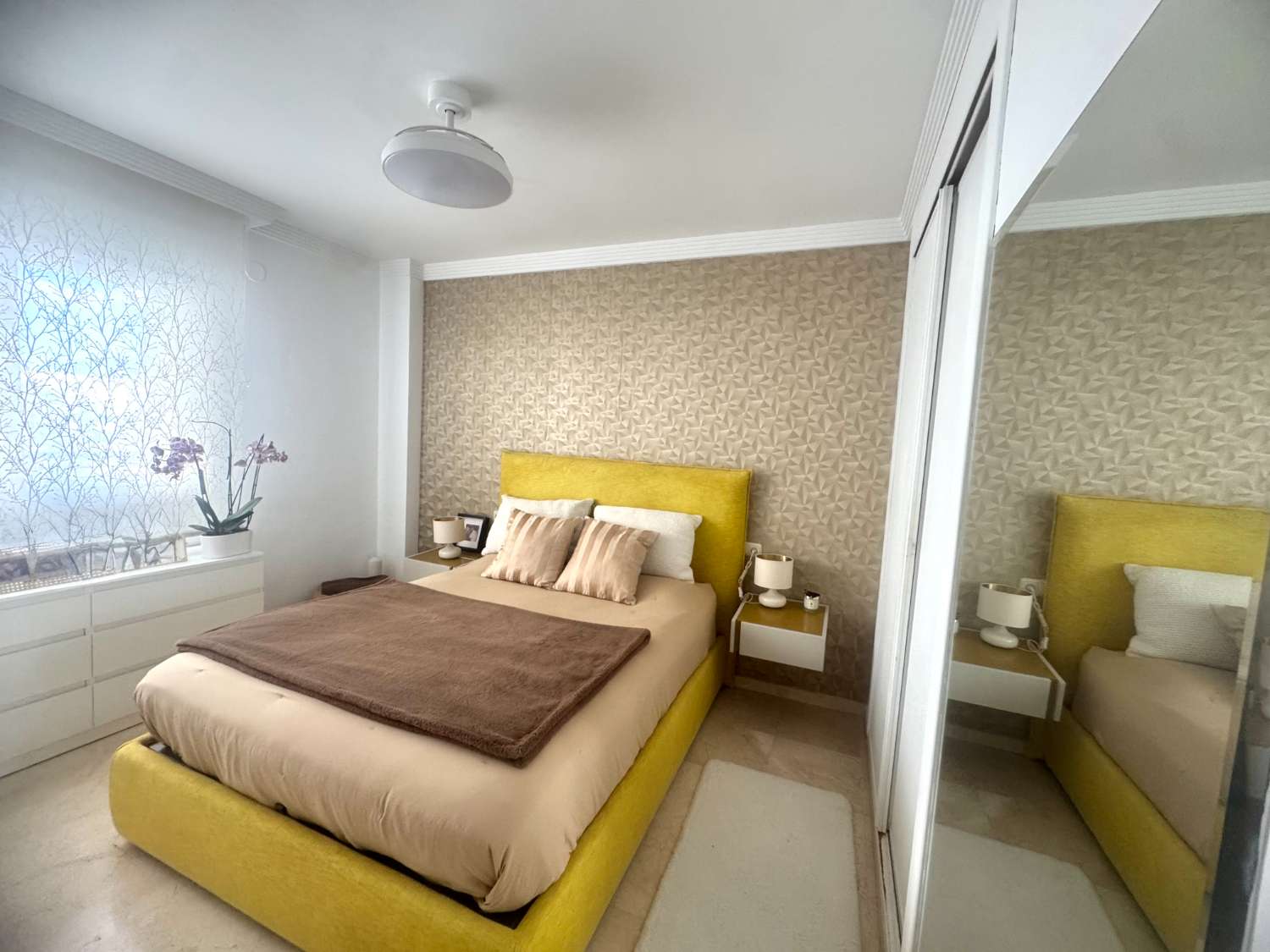 Apartment for sale in La Puya - La Ermita (Marbella)